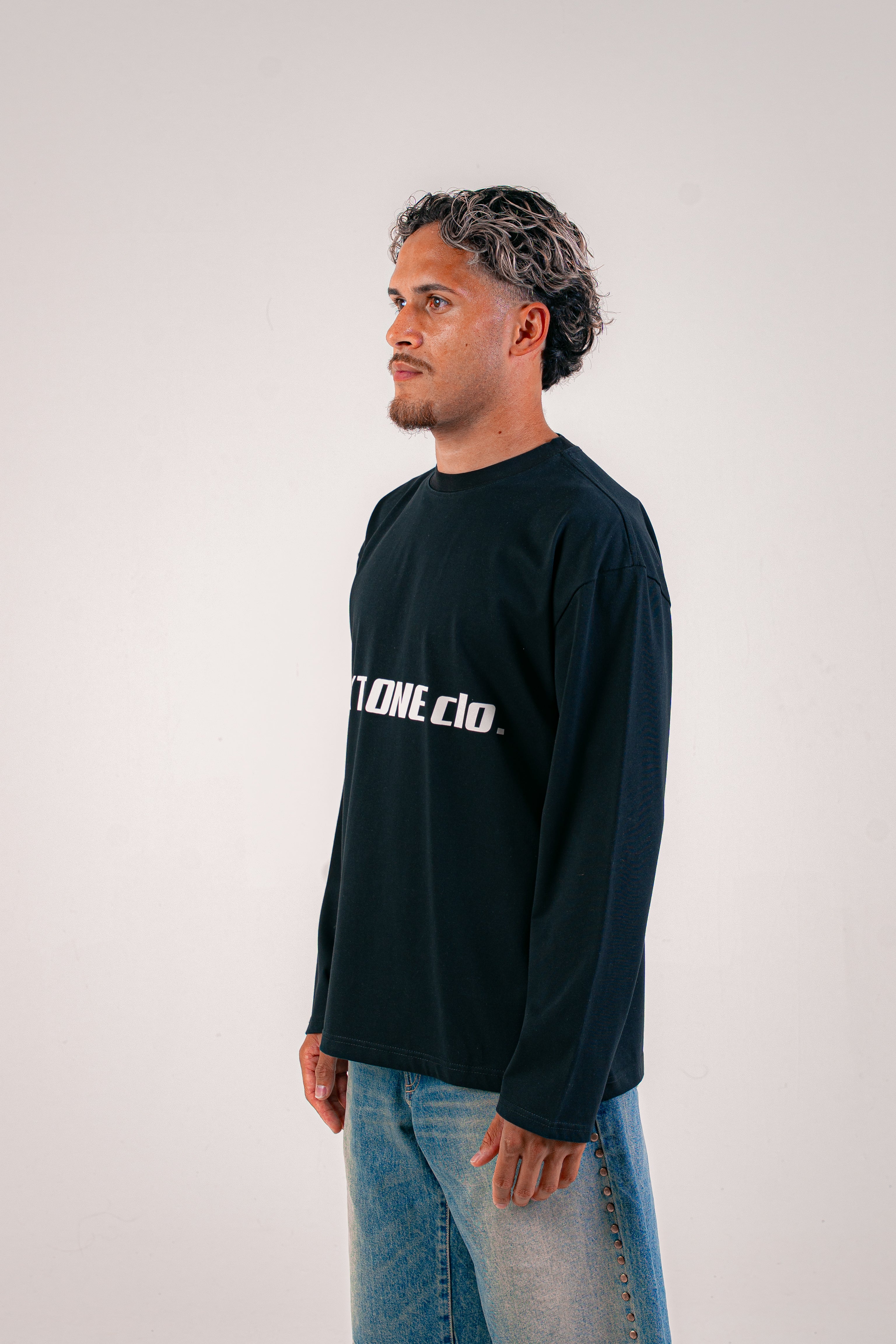 NextOneClo Longsleeve Zwart